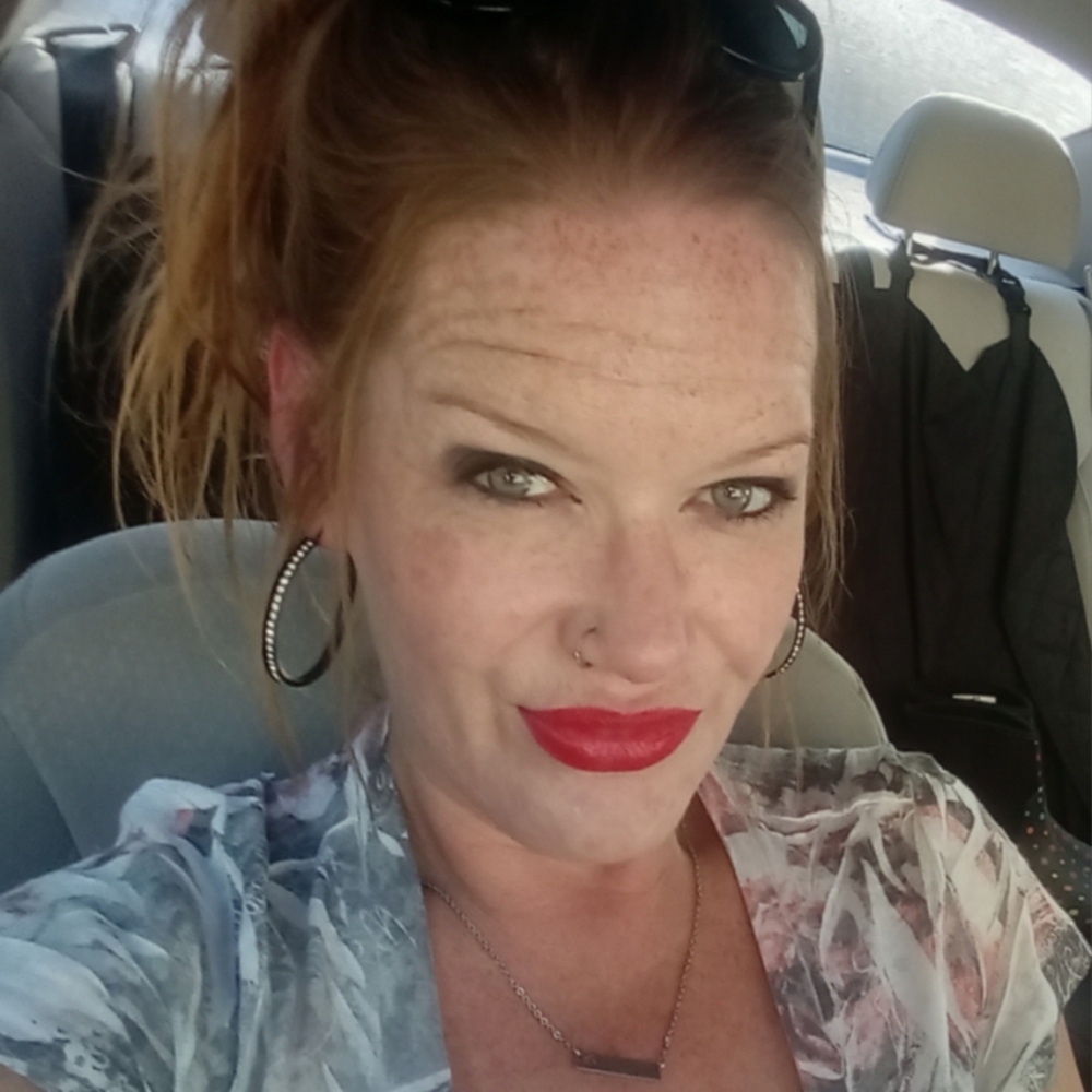 Meet your Posher, Cortney